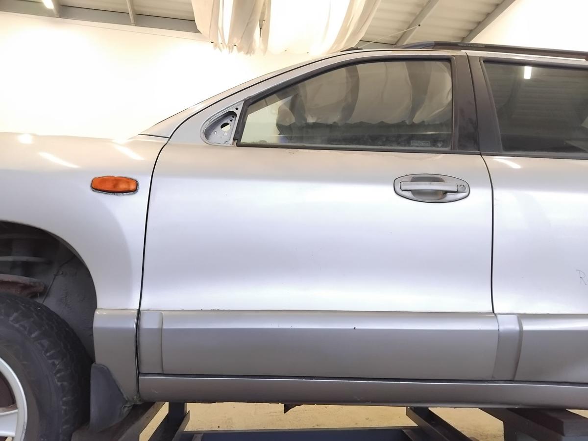 Hyundai Santa Fe SM Tür vorn links Fahrertür LS smart silvermetallic BJ2003