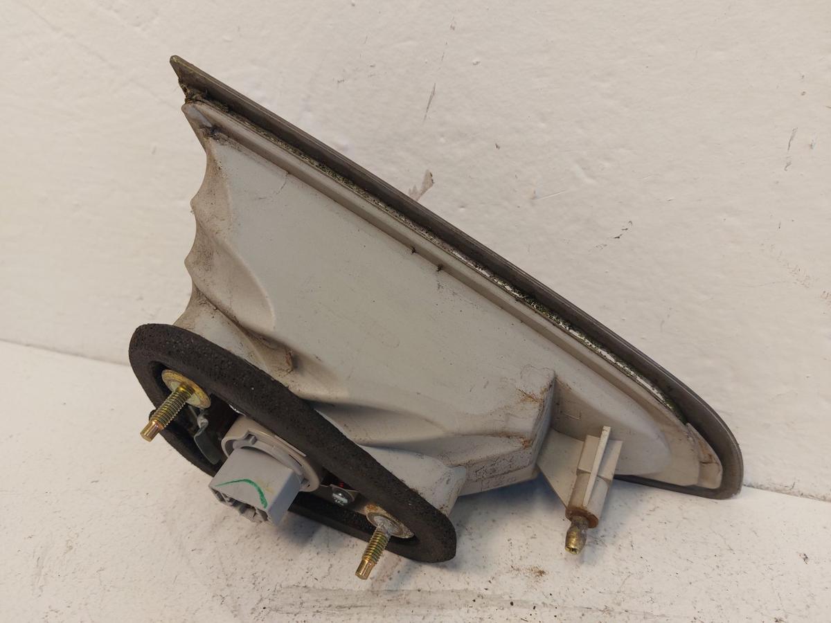 Honda Stream Gen1 RN1 ab04 Nebelschlussleuchte links Heckklappe OEM Facelift