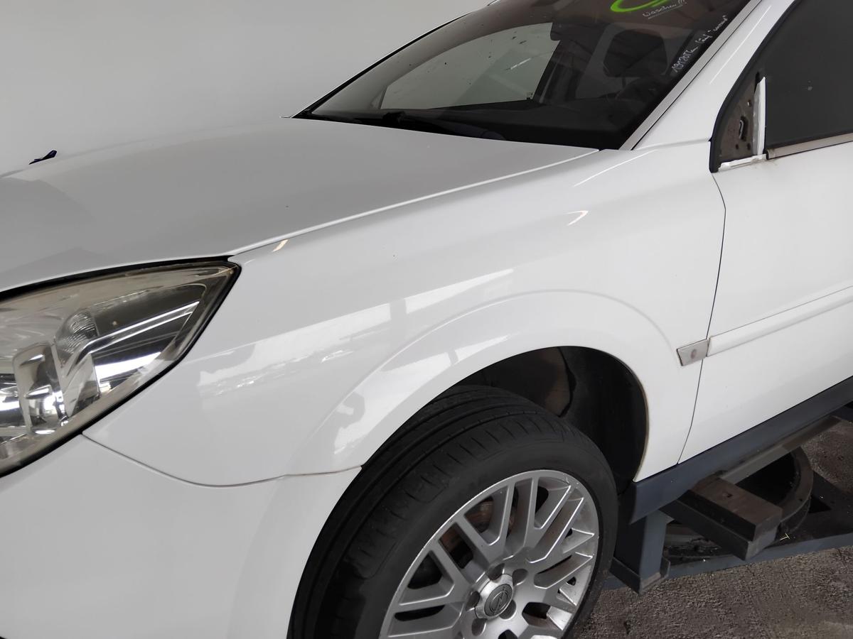 Opel Vectra C Facelift original Kotfl&uuml;gel vorn links Z474 Casablancawei&szlig; BJ2007