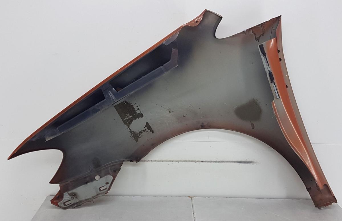 VW Cross Touran 1T Kotlügel rechts in LA3U Red Rock Met Bj2007