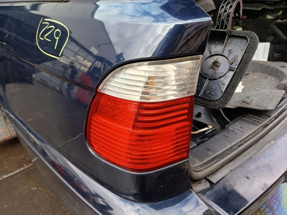 BMW E39 Touring original R&uuml;ckleuchte links Heck Schluss Licht Bj 2003