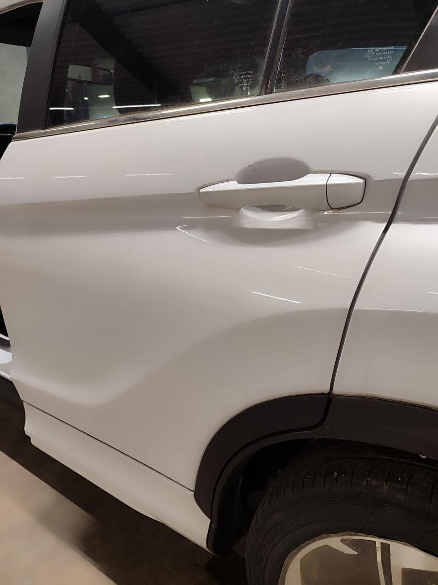 Mitsubishi Eclipse Cross original T&uuml;r hinten links W85 White Facelift ab 03/2021