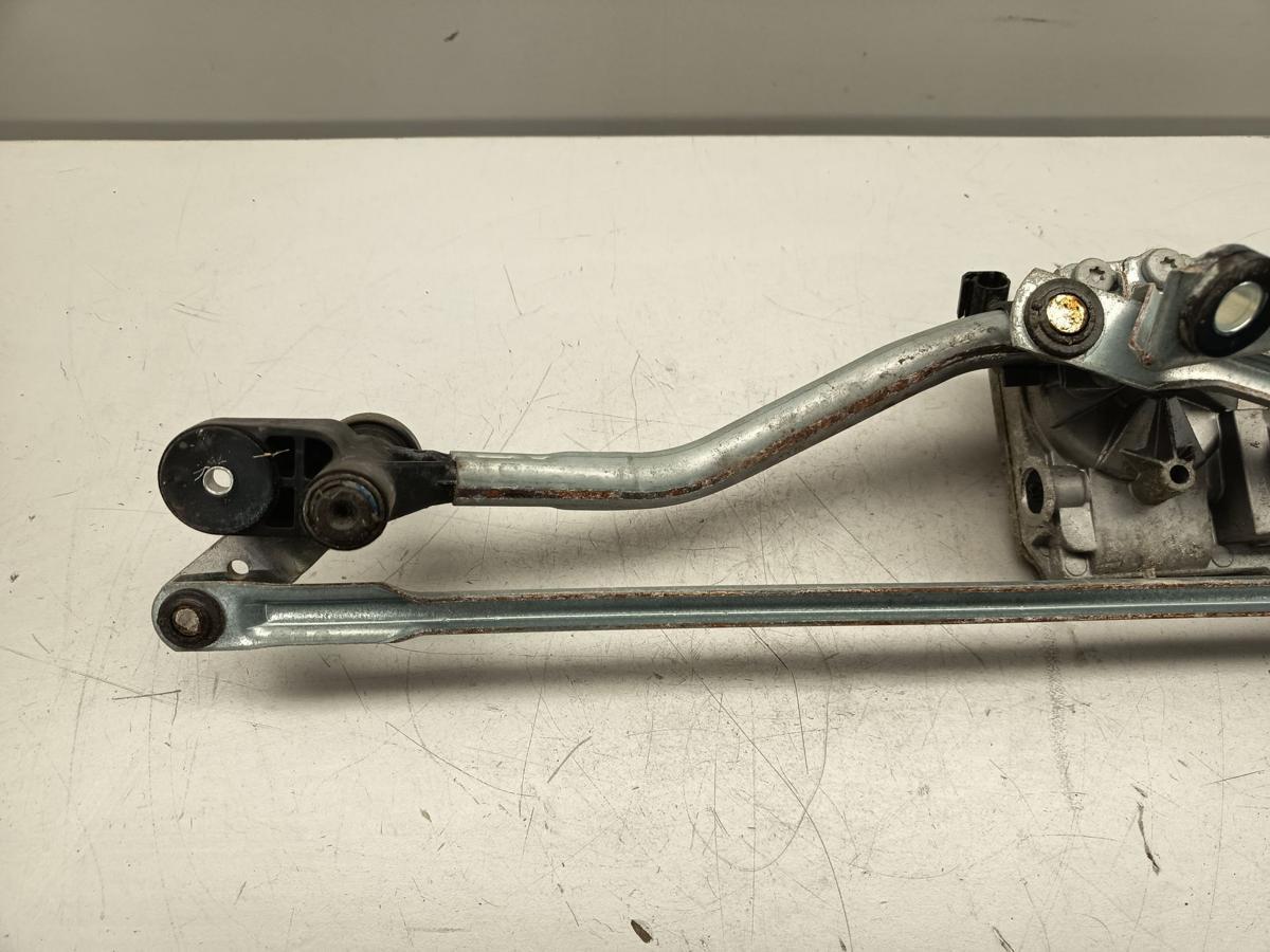 Audi A4 B8 8K original Wischermotor vorn mit Gest&auml;nge Bj 2008