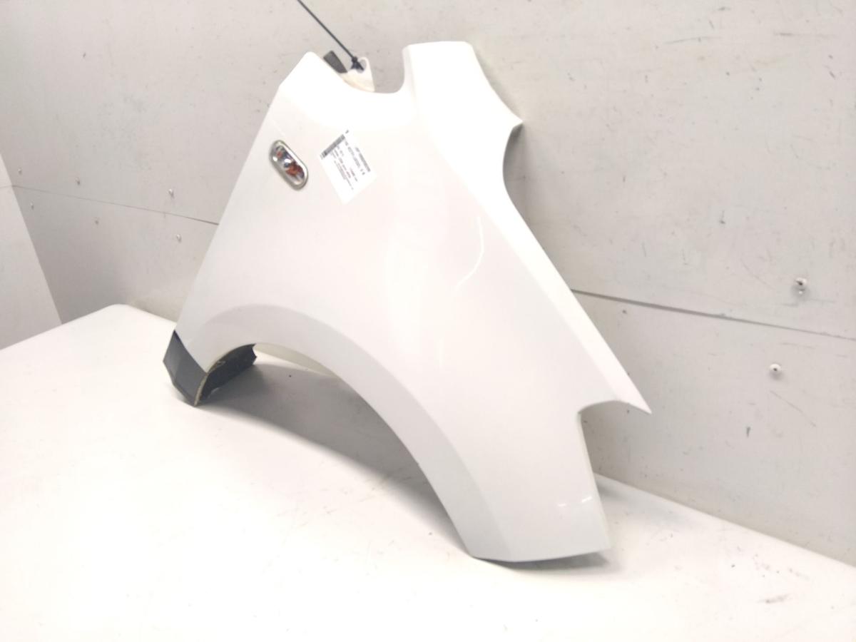 VW Up Seat Mii und Citigo original Kotfl&uuml;gel rechts weiss LC9A pure white Bj2012