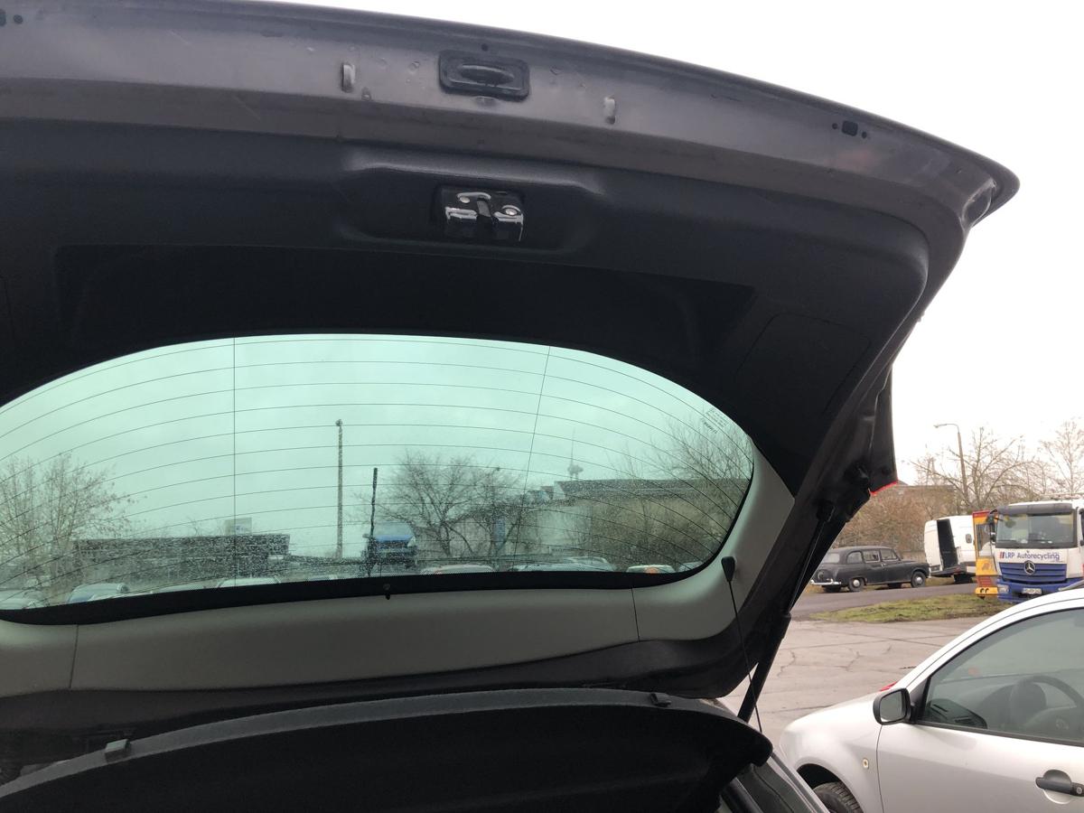 Renault Megane III 3 Heckklappe mit Heckscheibe 5 t&uuml;rer TEKNG grau Kofferklappe