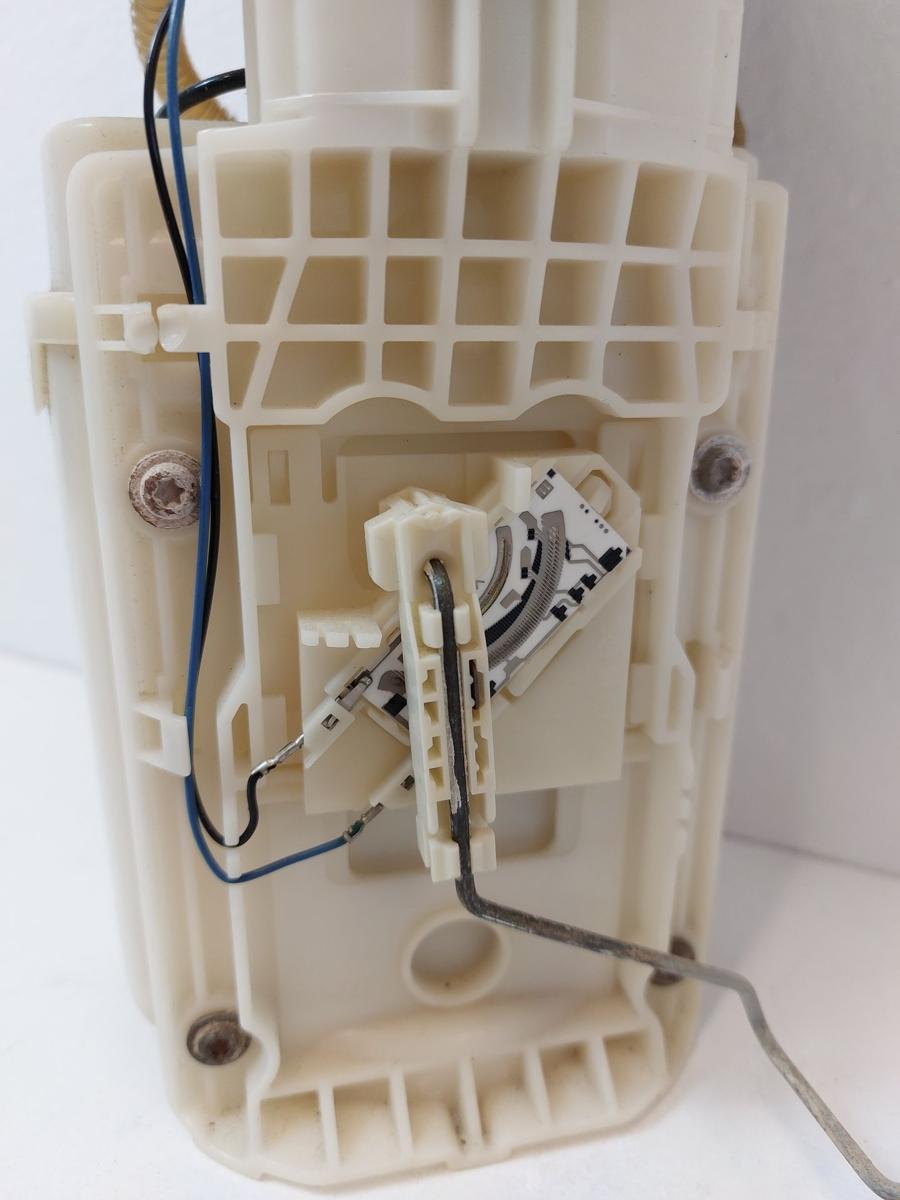 Audi A3 8L Kraftstoffpumpe Benzinpumpe Kraftstofff&ouml;rdereinheit