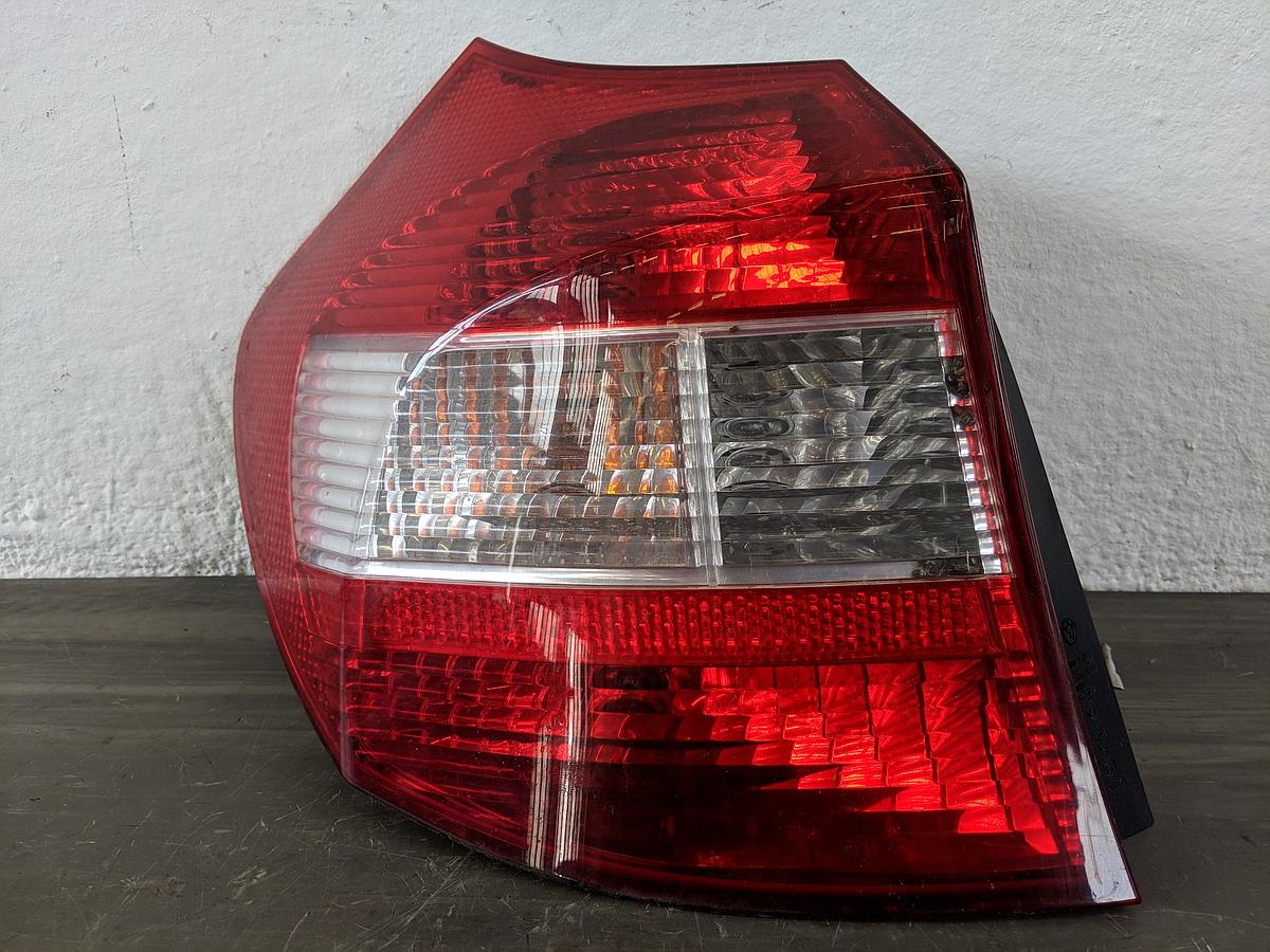 BMW 1er E87 Bj 05 Rückleuchte Rücklicht Heckleuchte links 6924501