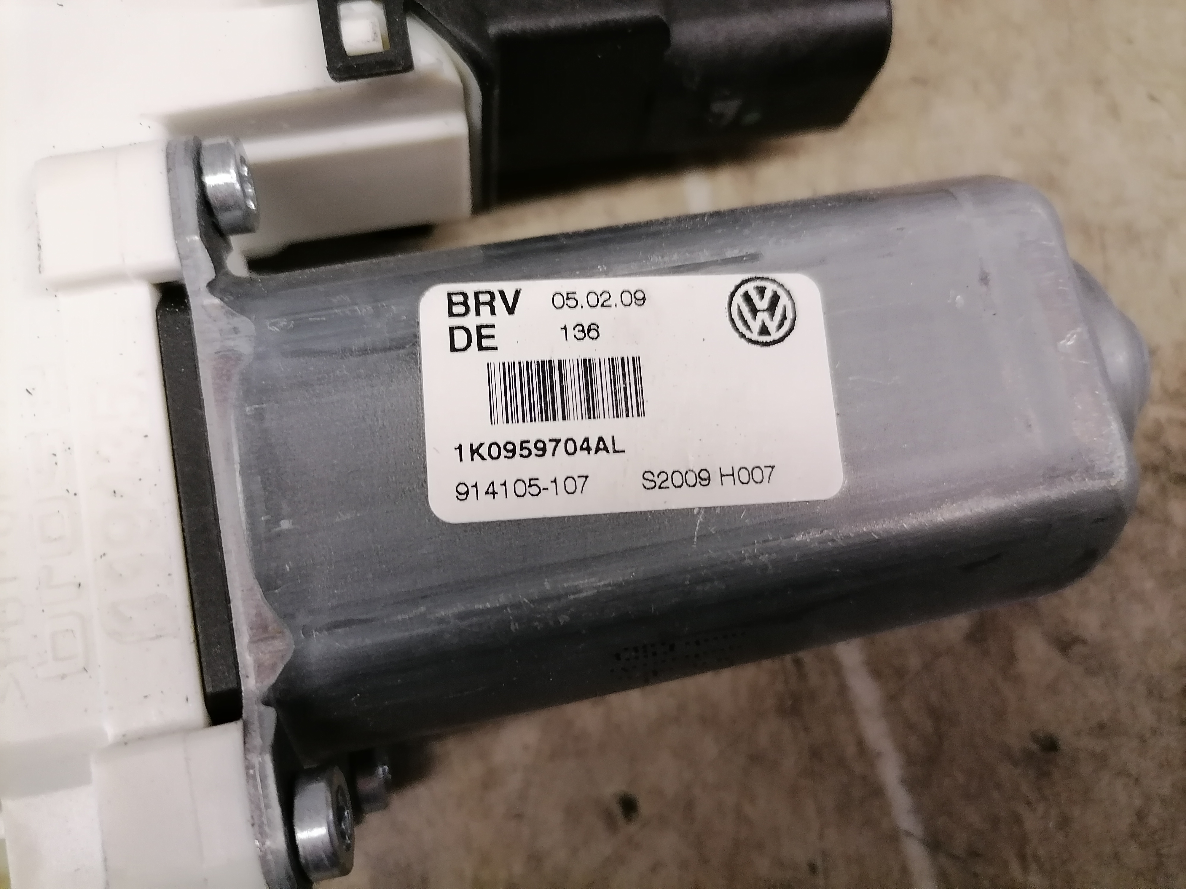 Golf 6 Vl Fensterhebermotor hinten links 1K0959704AL 5 türer