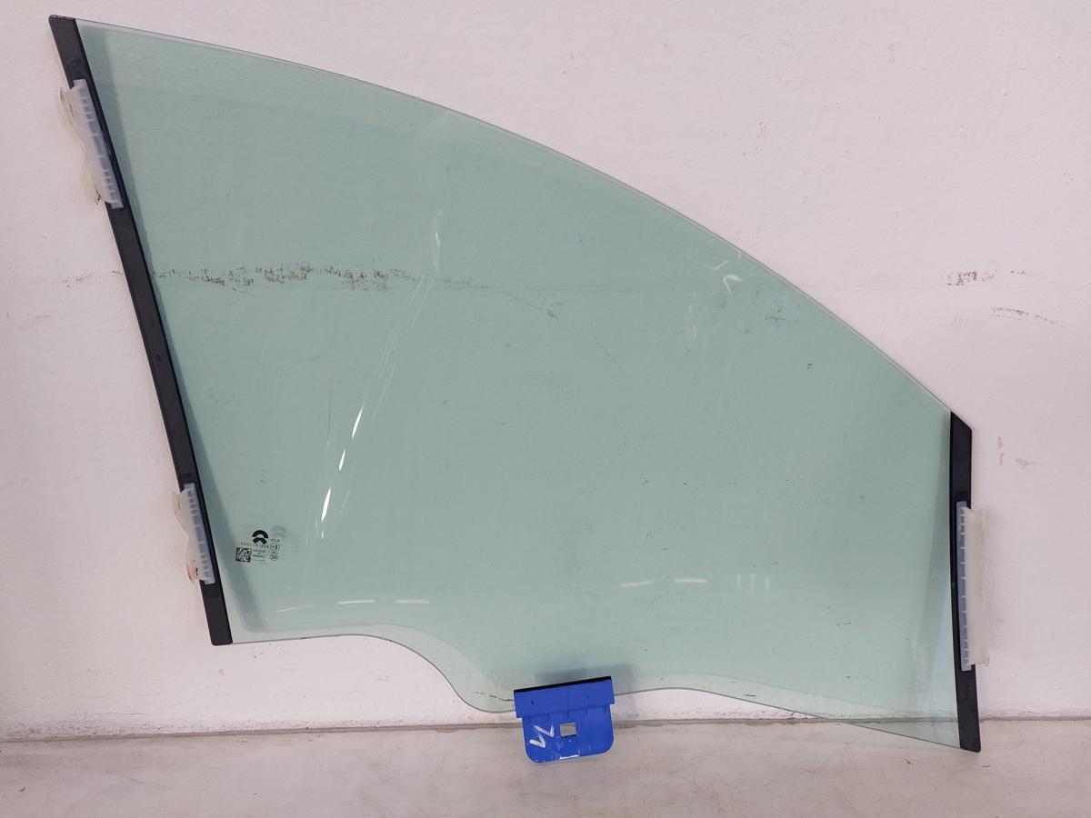 NIO EL6 Elektro SUV T&uuml;rscheibe vorn links Seitenscheibe Doppelverglasung