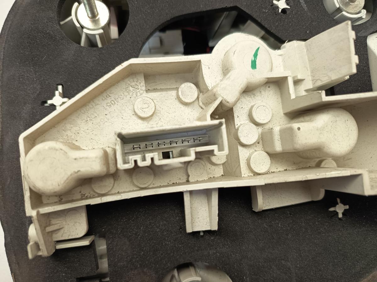 BMW 1er E87 original Rueckleuchte Rechts Heckl Fond Baujahr 2005