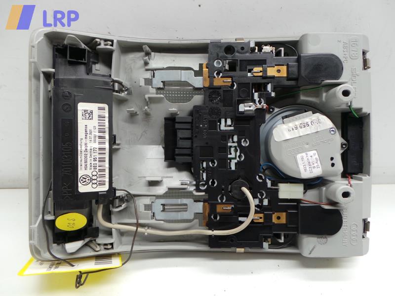 Innenleuchte V 8E0947106A6PS N.L. Audi A4 Lim/Avant (8e) BJ: 2000