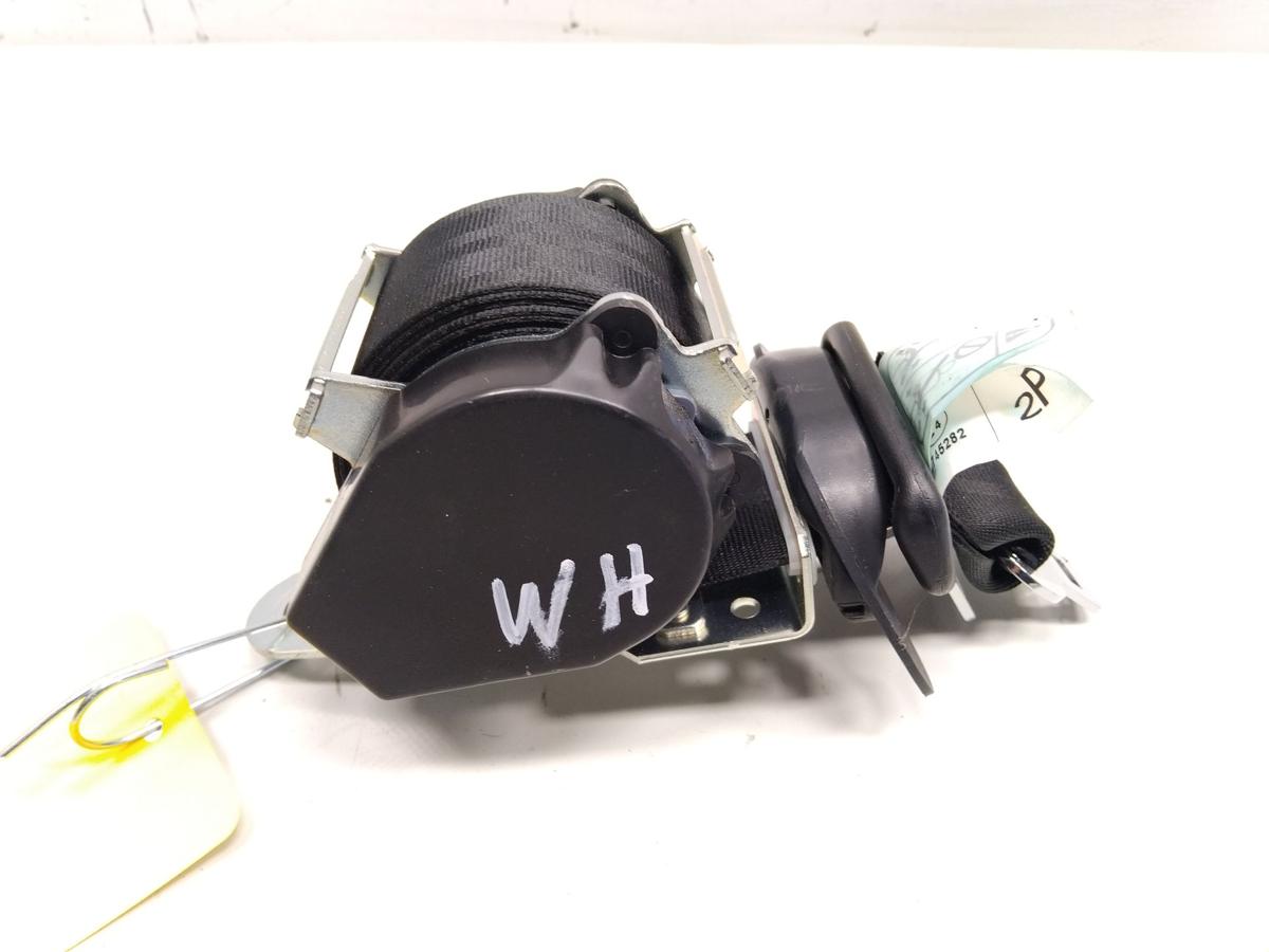 Mitsubishi Eclipse Cross original Gurt Sicherheitsgurt mitte hinten