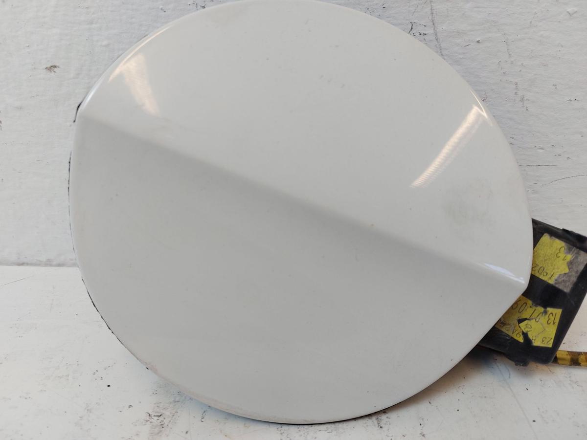 VW Passat CC Tankklappe Tankdeckel Tankverschuss LB9A Candywei&szlig;
