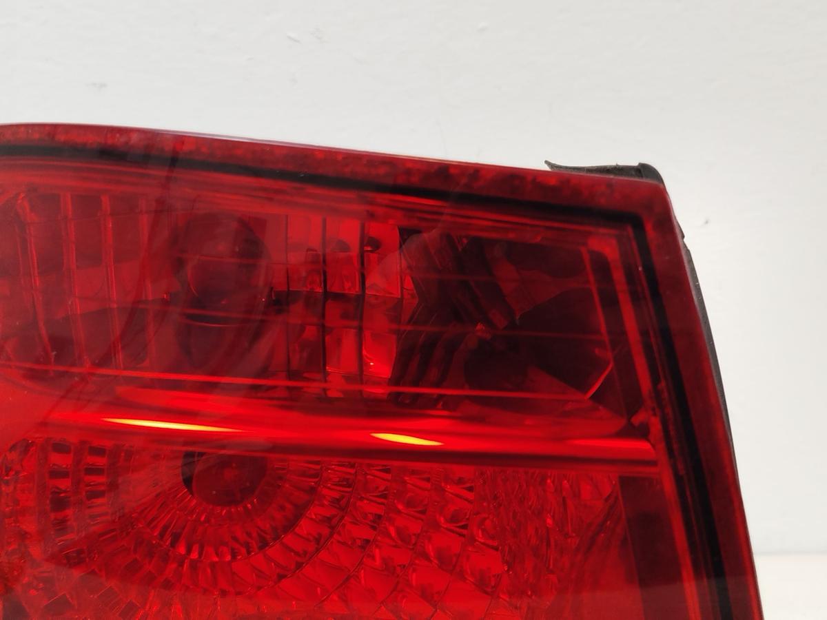 VW Golf 6 VI Variant R&uuml;ckleuchte links R&uuml;chlicht R&uuml;ckscheinwerfer Lampe hinten