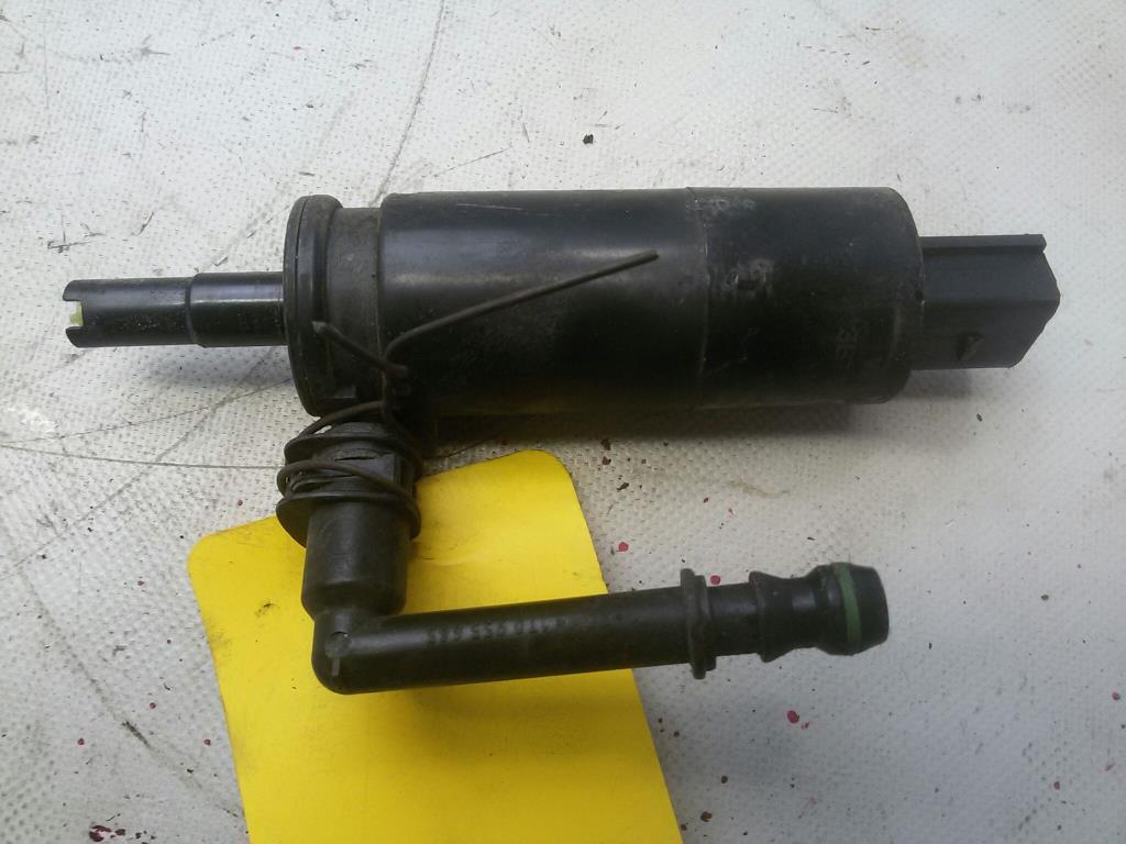 VW Touran 1T 3B7955681 Pumpe Scheinwerferreinigungsanlage original BJ2006