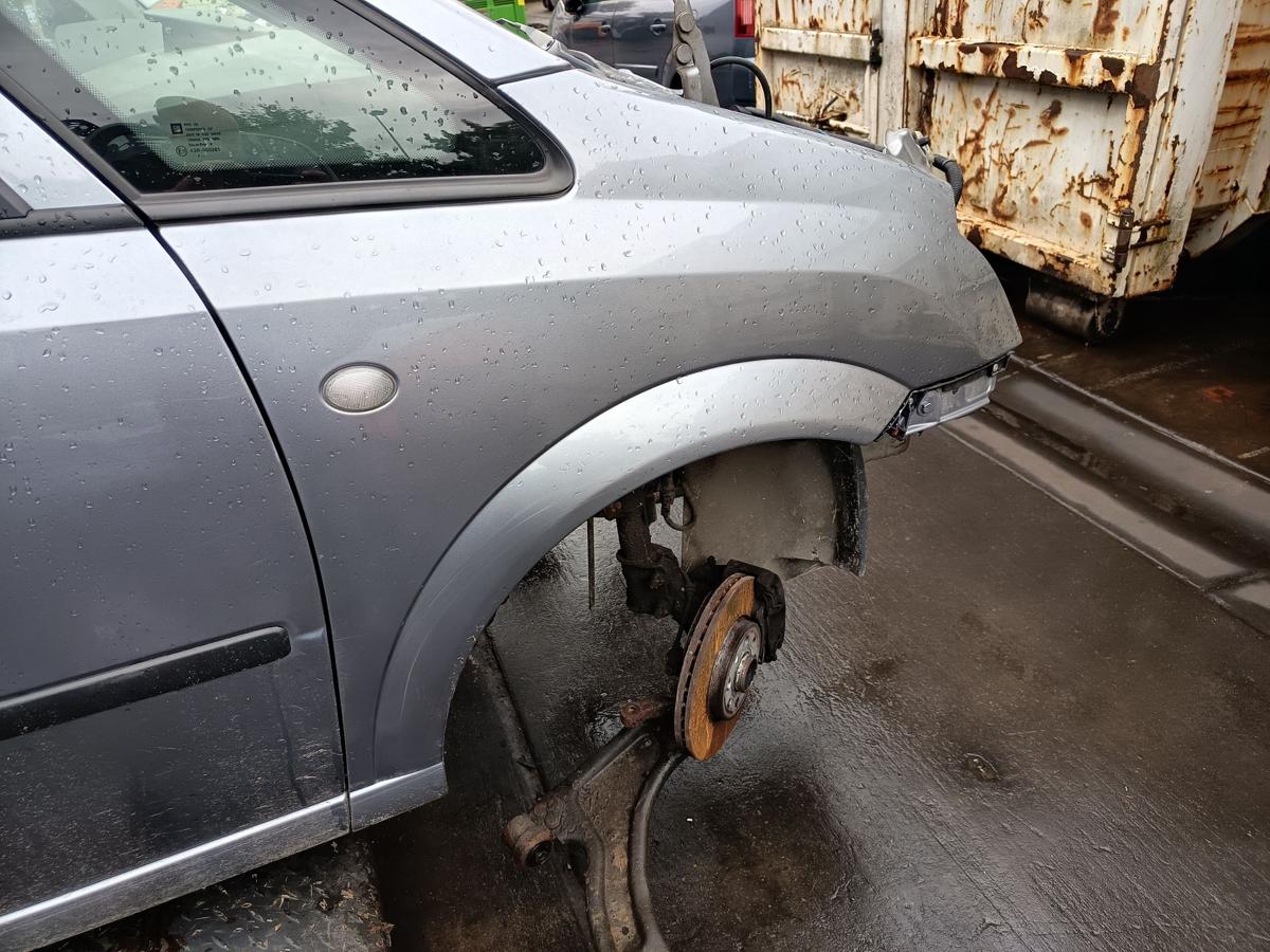 Opel Meriva A orig Kotflügel rechts Z163 Silber Bj 2003