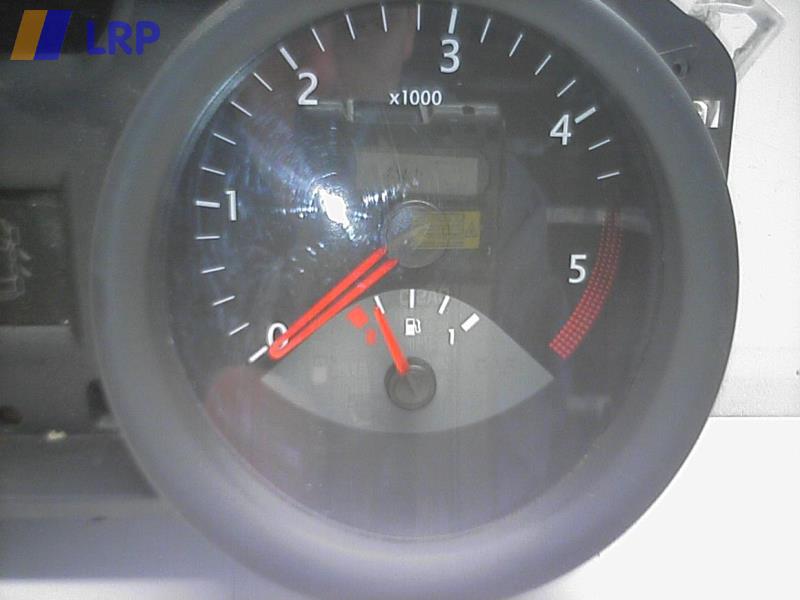 Renault Megane 2 BJ2004 Tacho Kombiinstrument Diesel 8200399693B Visteon