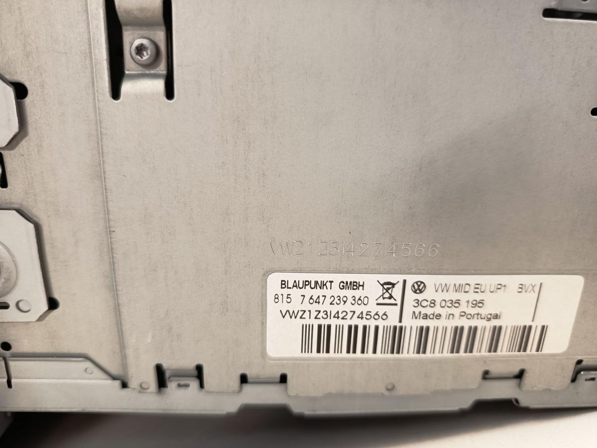 VW Golf VI 5K Bj 2009 original Blaupunkt Radio Autoradio Navi MP3 3C8035195