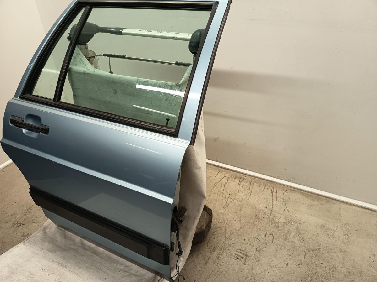 VW Passat Variant 32B Bj 1987 original Tür hinten rechts LD5U Hellblau met