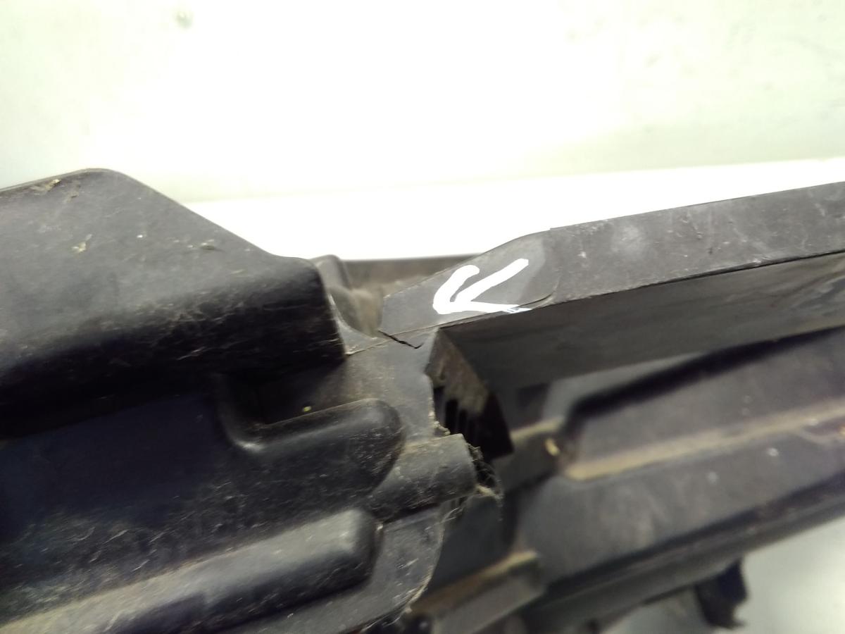 Renault Zoe orig Scheinwerfer rechts Hella Halogen mit LWR 260109891R BJ2016