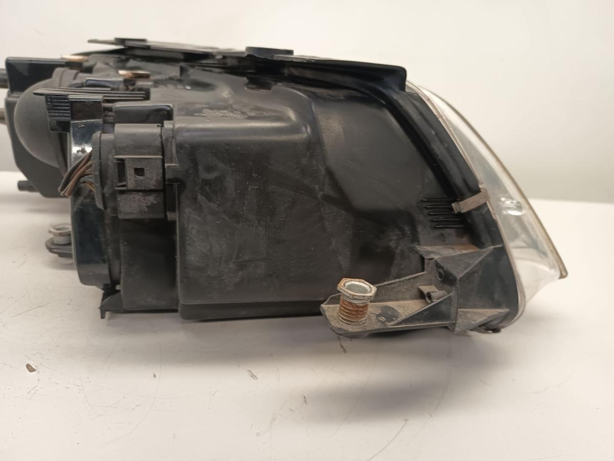 VW Passat 3BG Bj 2004 Scheinwerfer links Hauptscheinwerfer Halogen