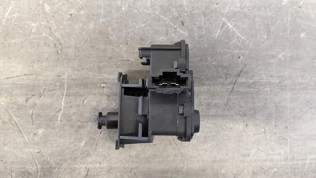 Skoda Yeti 5L Stellmotor Tankklappe 7P0810773B Entriegelung