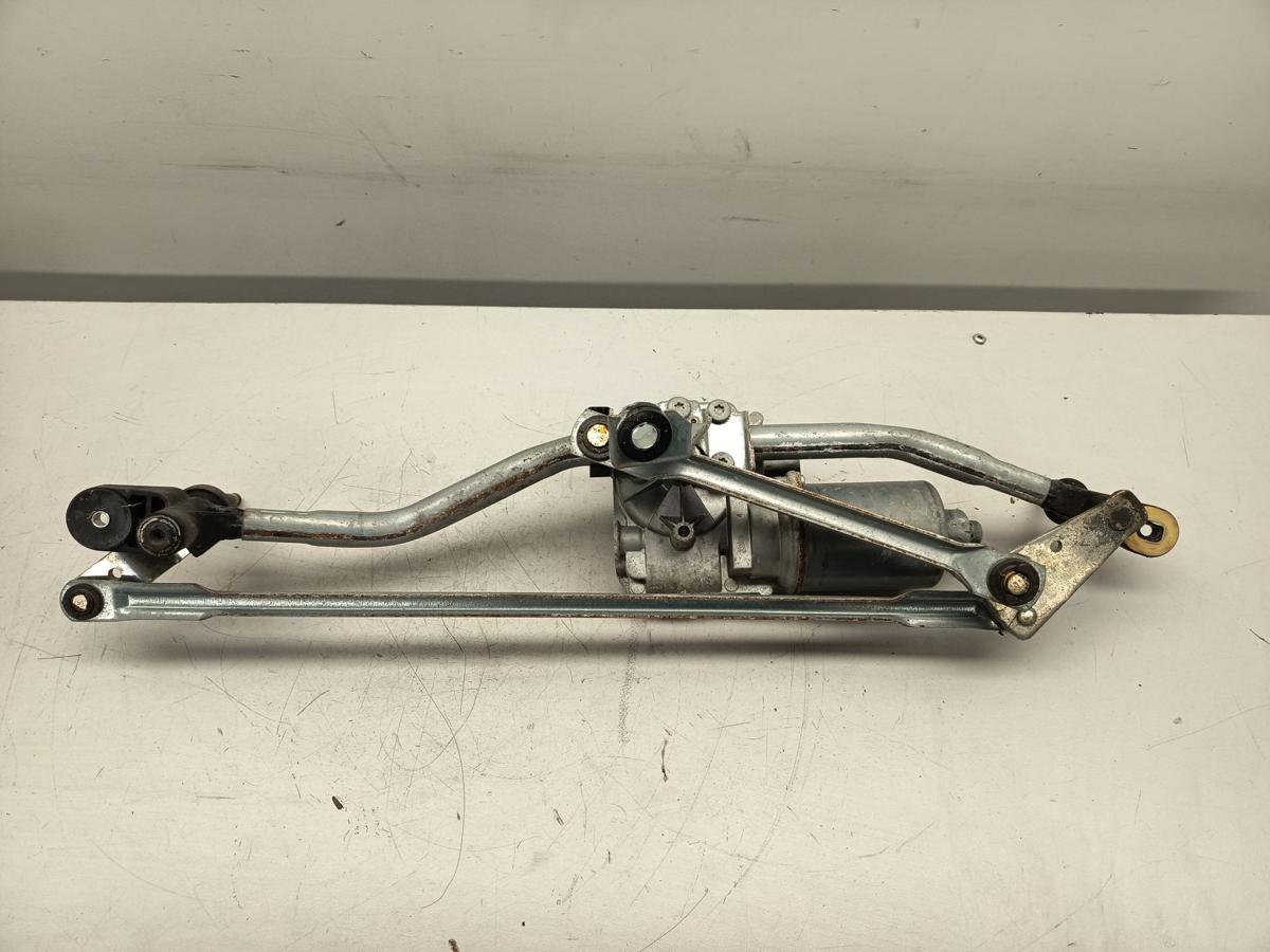 Audi A4 B8 8K original Wischermotor vorn mit Gest&auml;nge Bj 2008