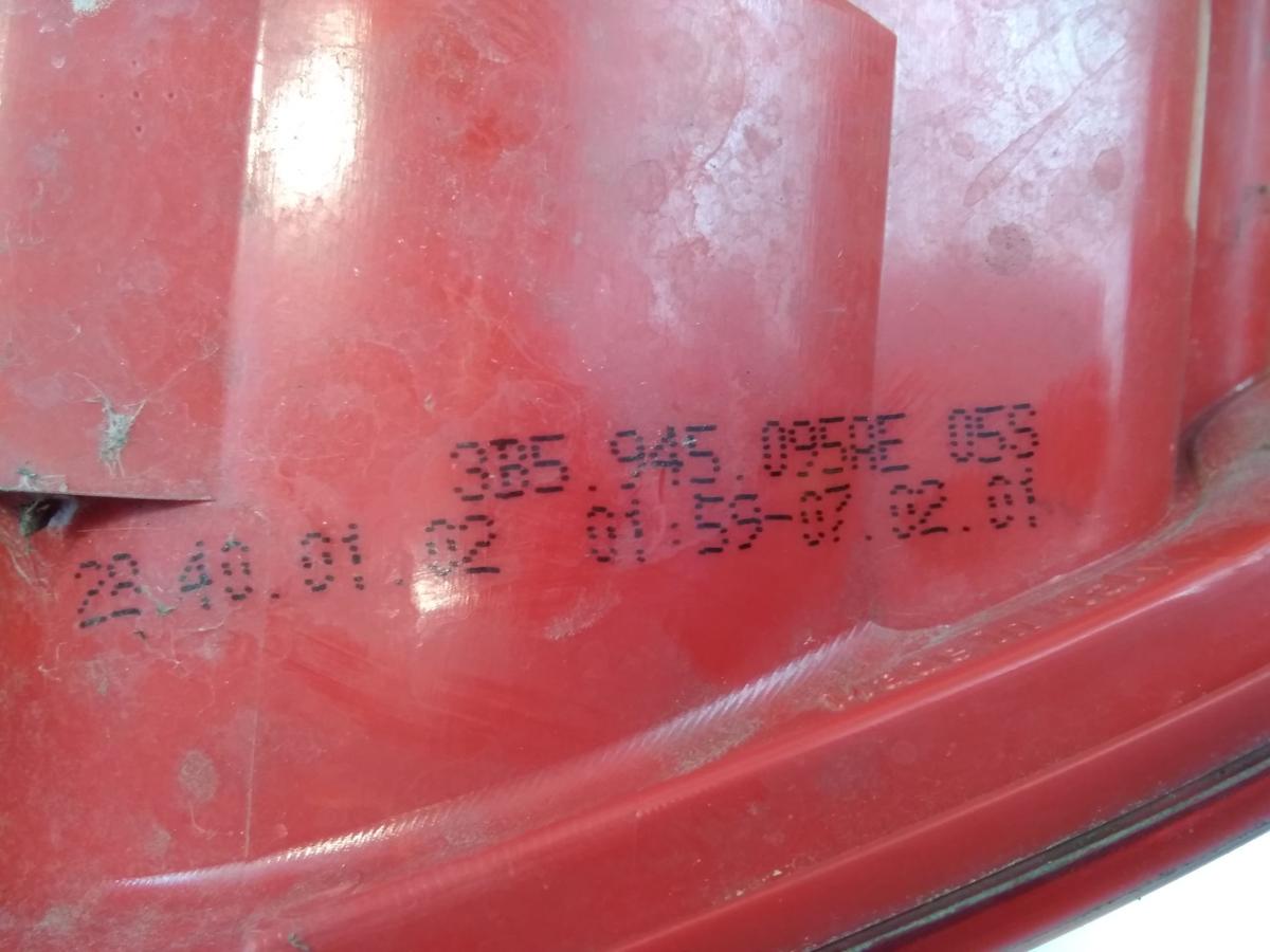 VW Passat 3BG Limousine original Rückleuchte Heckleuchte links Bj.2001