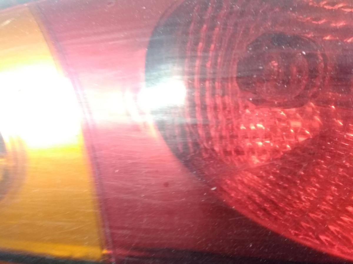 Nissan Almera Tino original Rückleuchte Heckleuchte rechts Bj.2002