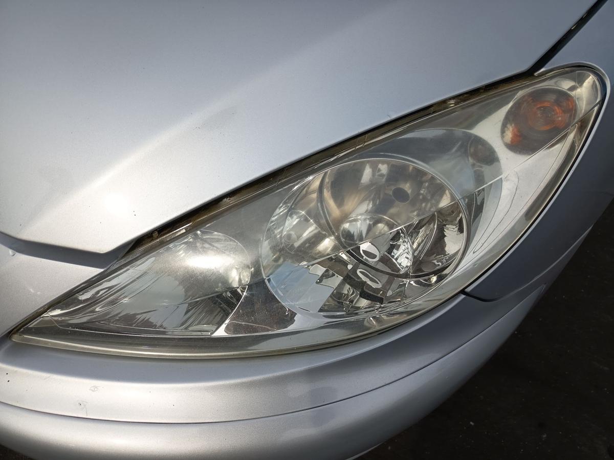 Peugeot 307SW original Scheinwerfer links Halogen vor Facelift Bj 2004