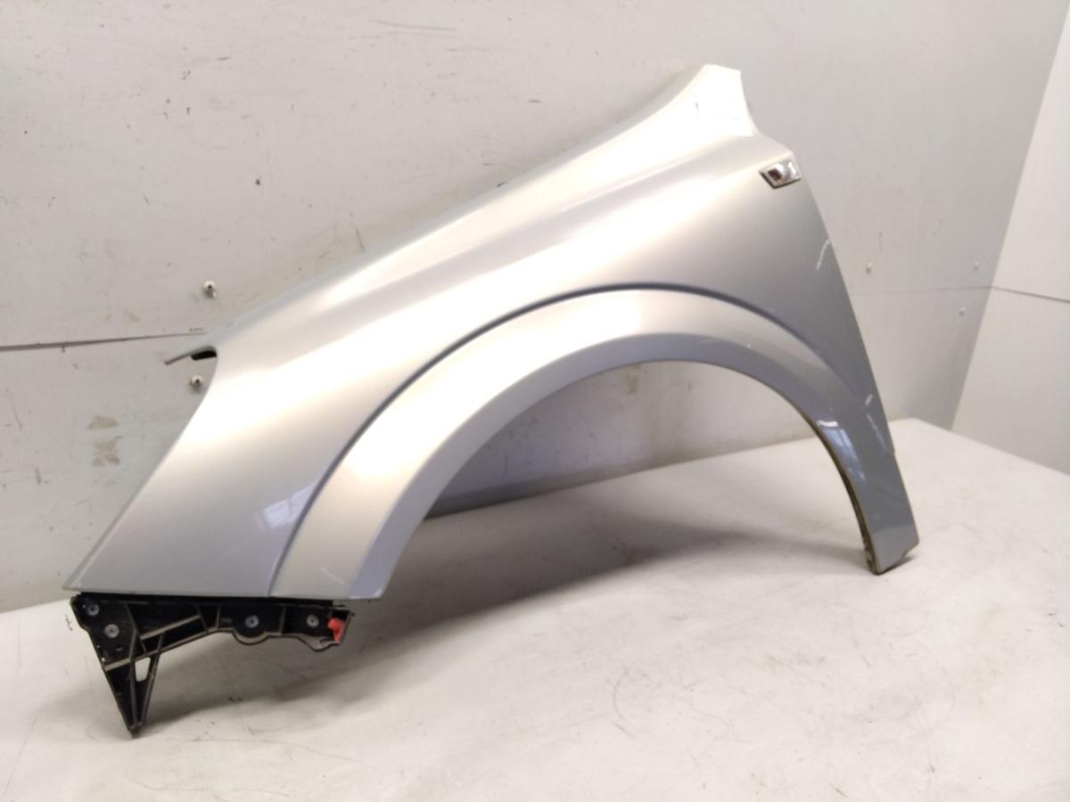 Opel Astra H Fließheck original Kotflügel vorn links 1RU Pannacottamet. BJ2004
