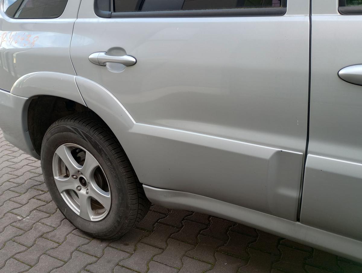 Mazda Tribute EP orig Tür hinten rechts Beifahrerseite 21H Silber met ab Bj 2004