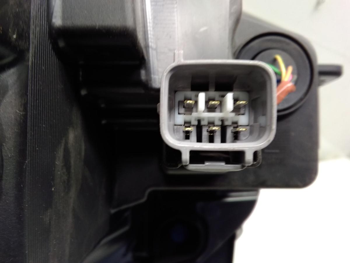 Mitsubishi Eclipse Cross original LED Scheinwerfer links 26060W240P