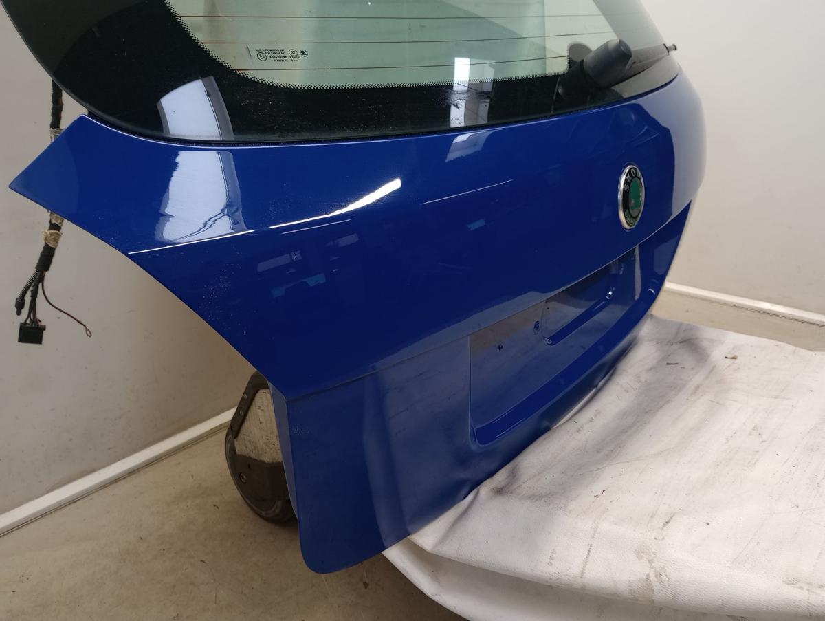 Skoda Fabia 5J Combi original Heckklappe mit Scheibe F5K Dynamikblau Bj 2009