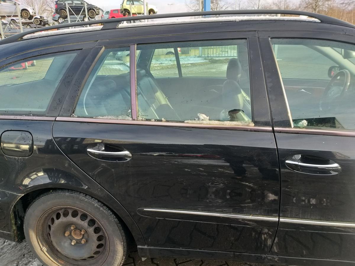 Mercedes Benz E Klasse S211 original Tür hinten rechts Kombi 197 Obsidianschwarzmetallic Rohbau Bj.2004