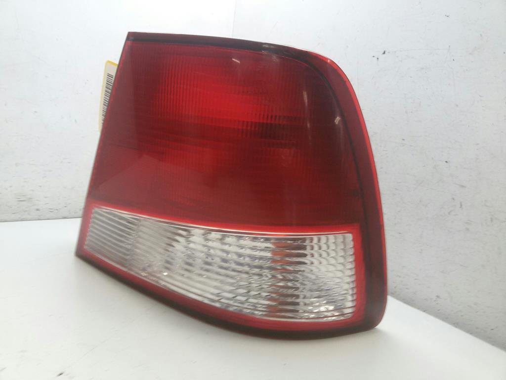 Hyundai Accent 2 LC original R&uuml;ckleuchte Schlussleuchte rechts 5t&uuml;rig BJ2002