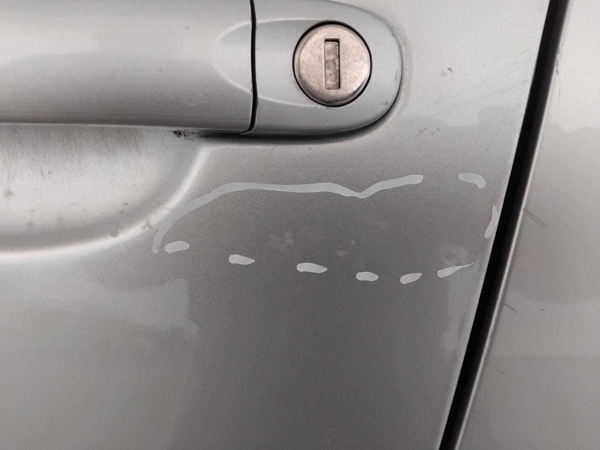 VW Jetta 5 Golf 5 Variant 1K2 T&uuml;r vorn links Fahrert&uuml;r LA7W reflexsilber BJ2007