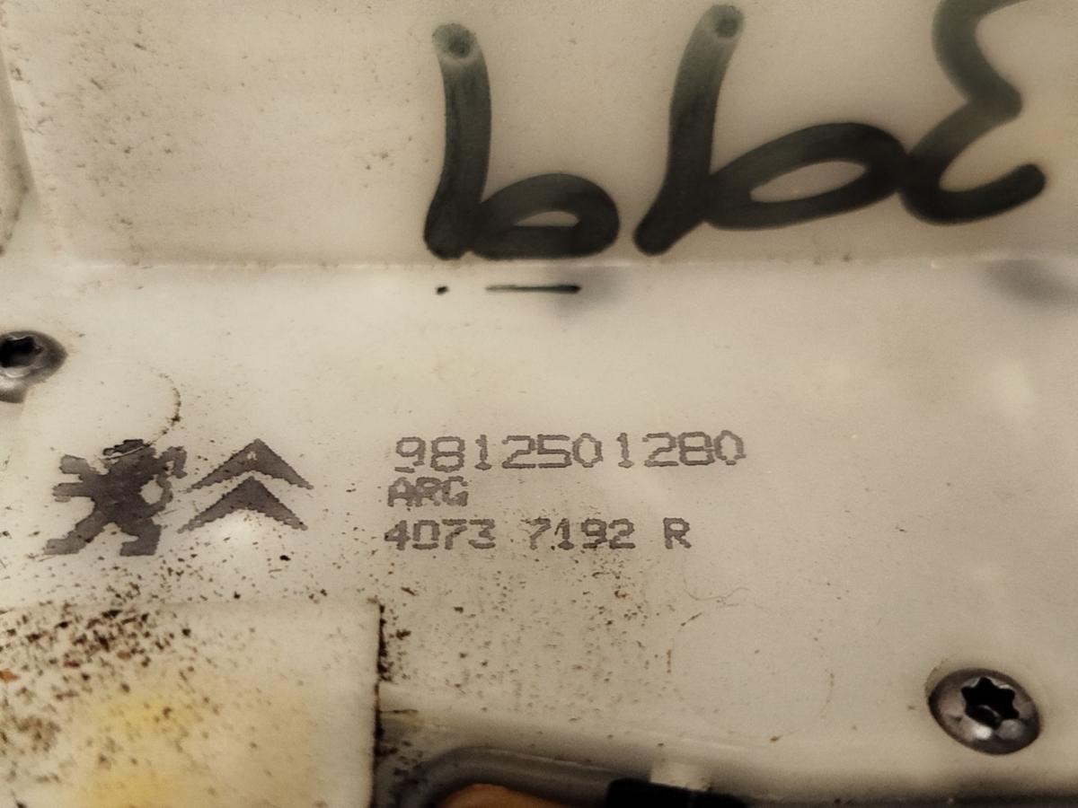 Peugeot 2008 I CU ab16 T&uuml;rschloss hinten links mit Tr&auml;ger T&uuml;rgriff Fahrert&uuml;r OEM