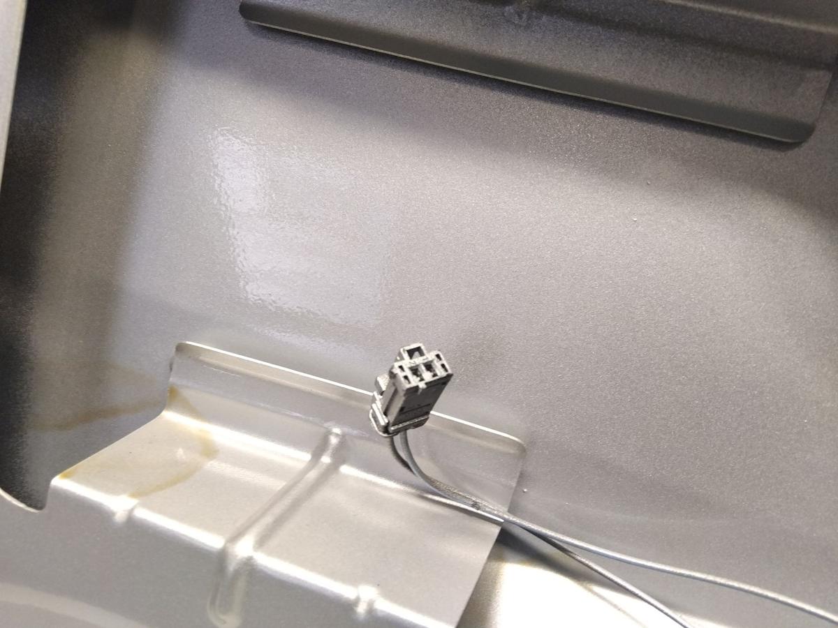 Renault Megane 2 Kombi orig Heckklappe TED69 Platingrau mit Heckscheibe BJ2009