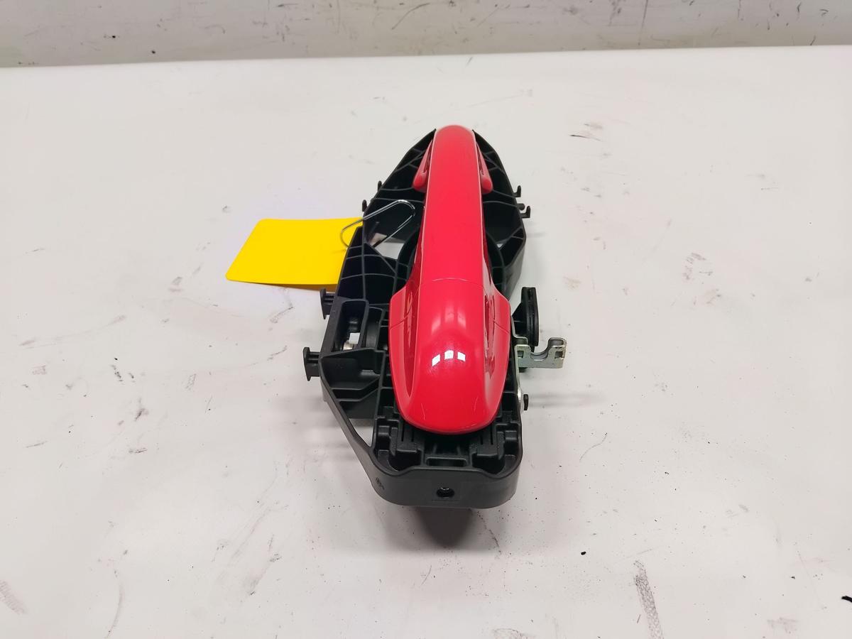 Ford Fiesta HJ original T&uuml;rgriff T&uuml;rau&szlig;engriff hinten rechts racerot Bj.2019