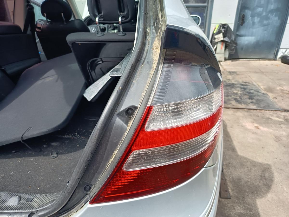 Mercedes CL203 original R&uuml;ckleuchte rechts Heck Schlusslicht Mopf Bj 2006
