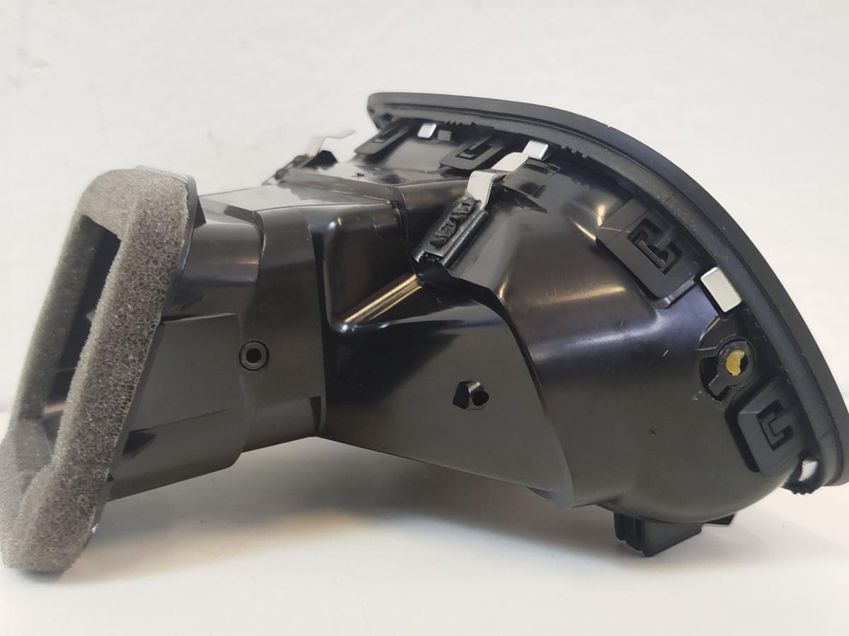 VW Polo 6R Luftd&uuml;se au&szlig;en links Luftdusche Ausstr&ouml;mer OEM