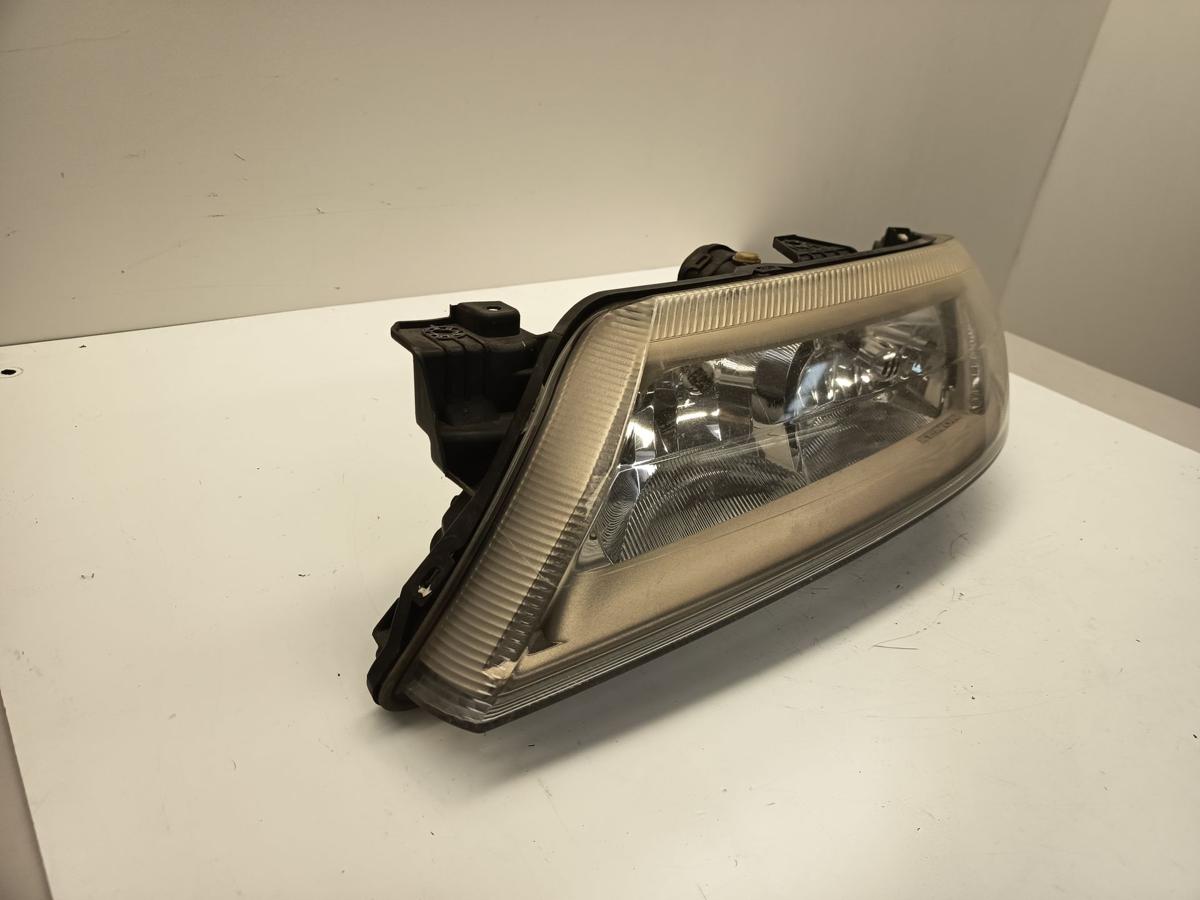 Renault Laguna II orig Scheinwerfer vorn links Xenon 8200002465 Bj 2001