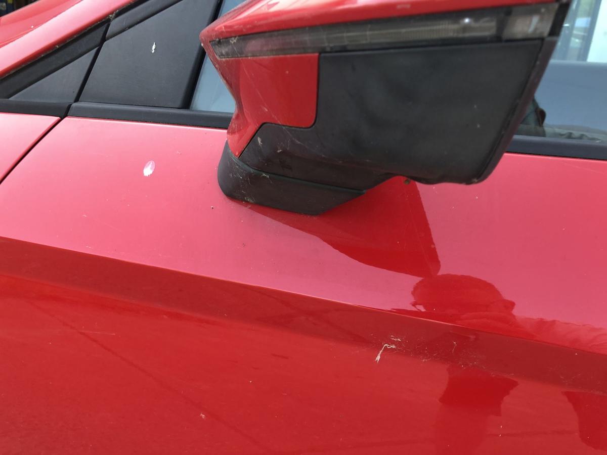 Seat Leon 5F T&uuml;r vorn links Fahrert&uuml;r nur f&uuml;r 3 t&uuml;rer LS3H Emocion Rot