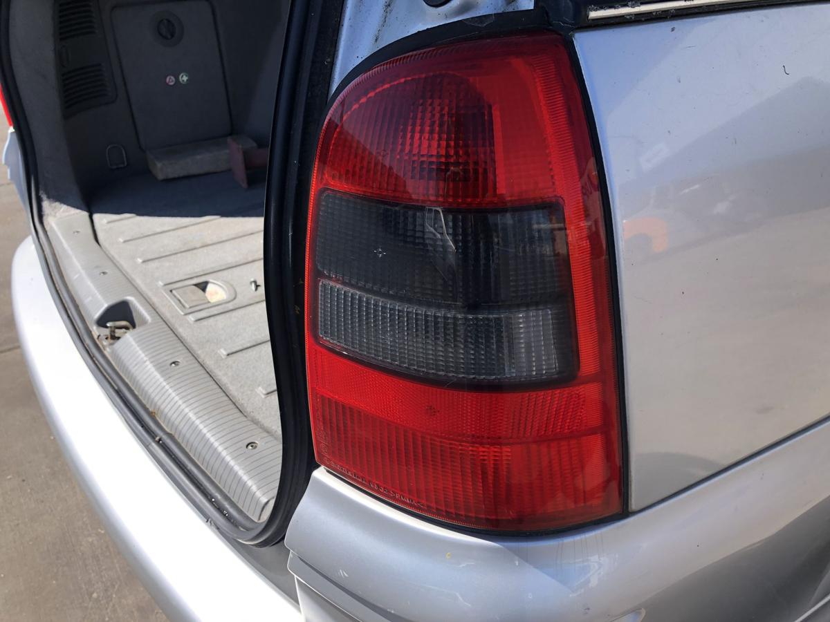 Opel Vectra B Caravan original Rückleuchte rechts Heck/Schluss/Licht Bj 2001