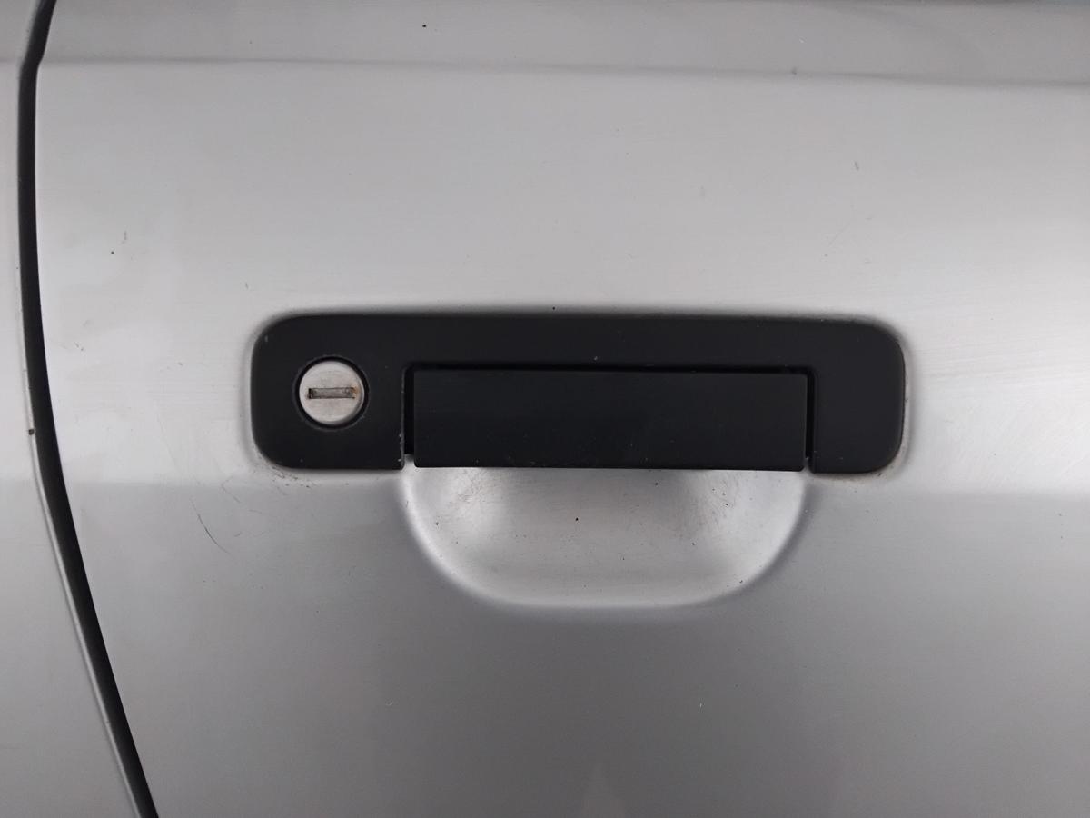 Audi 80 B4 T&uuml;r vorn rechts Beifahrert&uuml;r LY7T Kristallsilbermetallic BJ1992