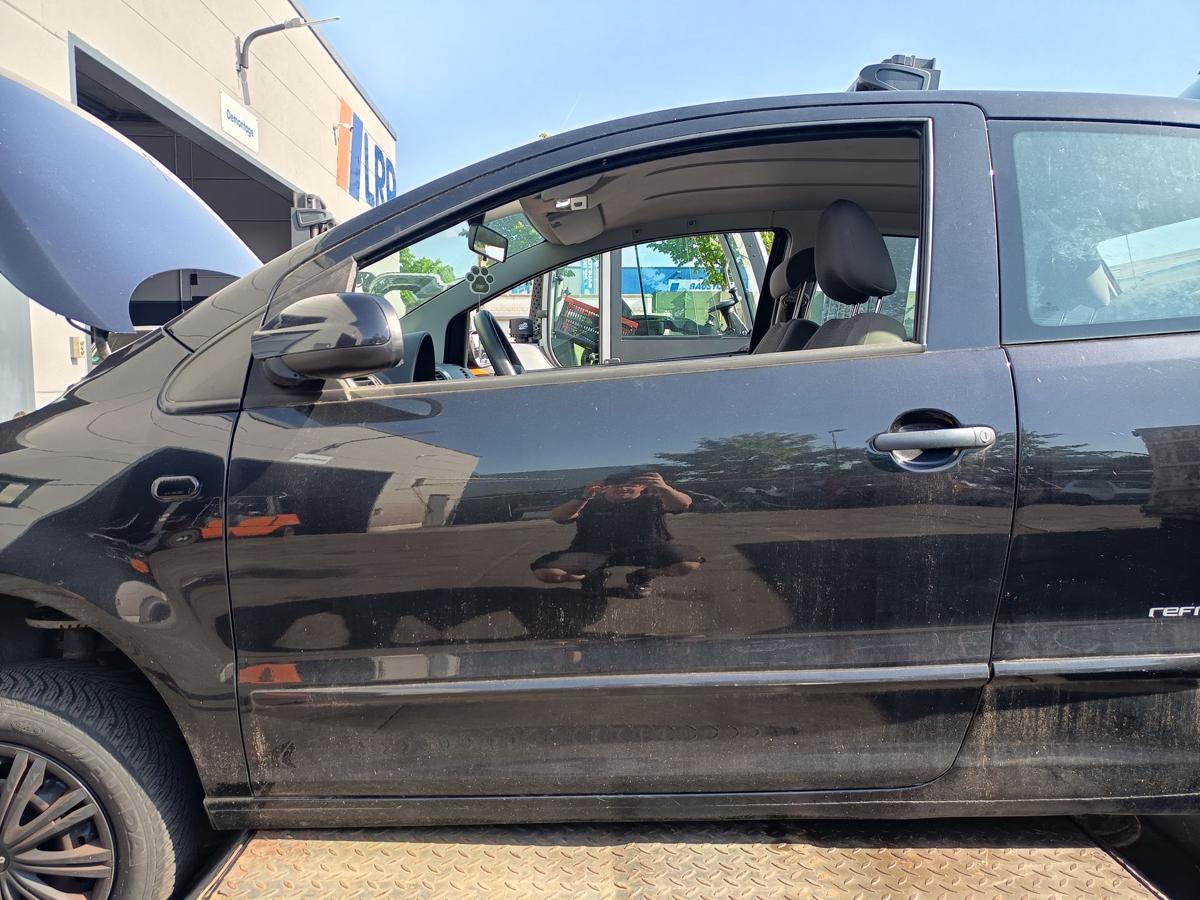 VW Fox original T&uuml;r links LC9Z Black Magic Metallic Baujahr 2009