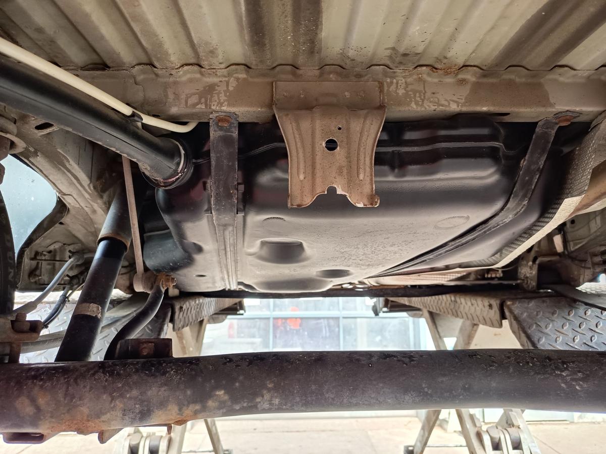 VW Caddy IV SA original Tank Kraftstoffbeh&auml;lter Benzin 2K5201060B Bj 2016