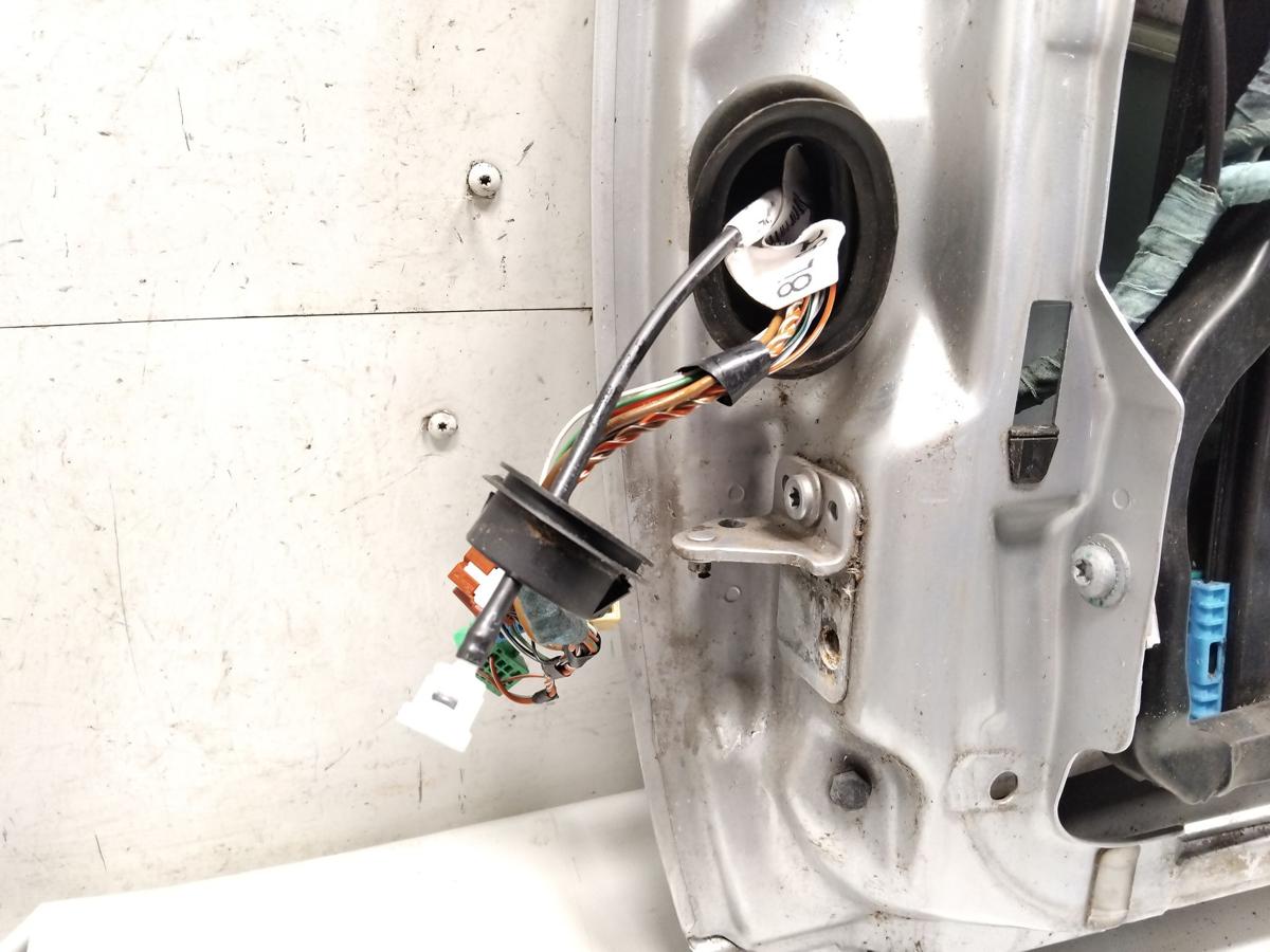 Audi A3 8L Facelift T&uuml;r vorn rechts Beifahrert&uuml;r lichtsilber LY7W 3-T&uuml;rer Bj2002