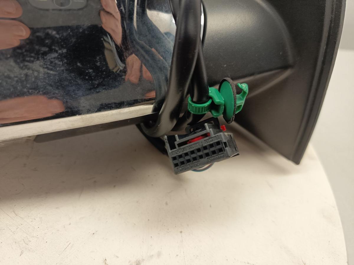 VW Golf V original Aussenspiegel rechts elektrisch Chromkappe Zubeh&ouml;r Bj 2005